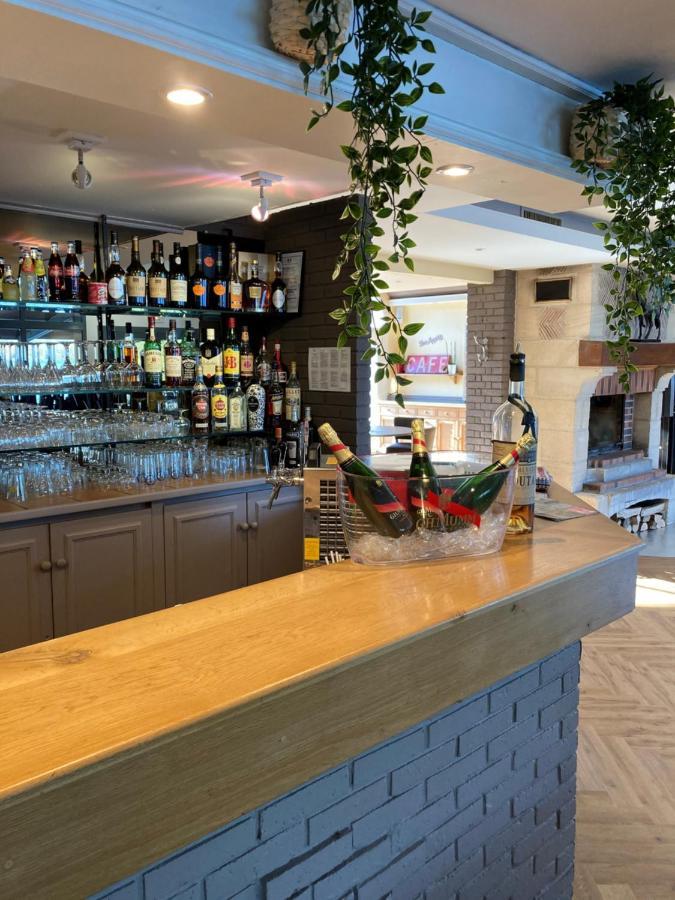 Eden Park Restaurant 3* Pont-Évêque